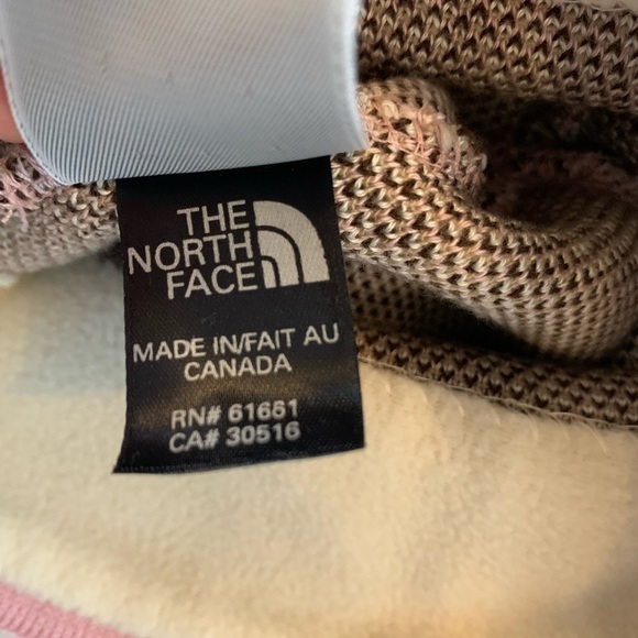 The North Face knitted beanie scarf One size Big girls plaid design pink & tan - Picture 12 of 15